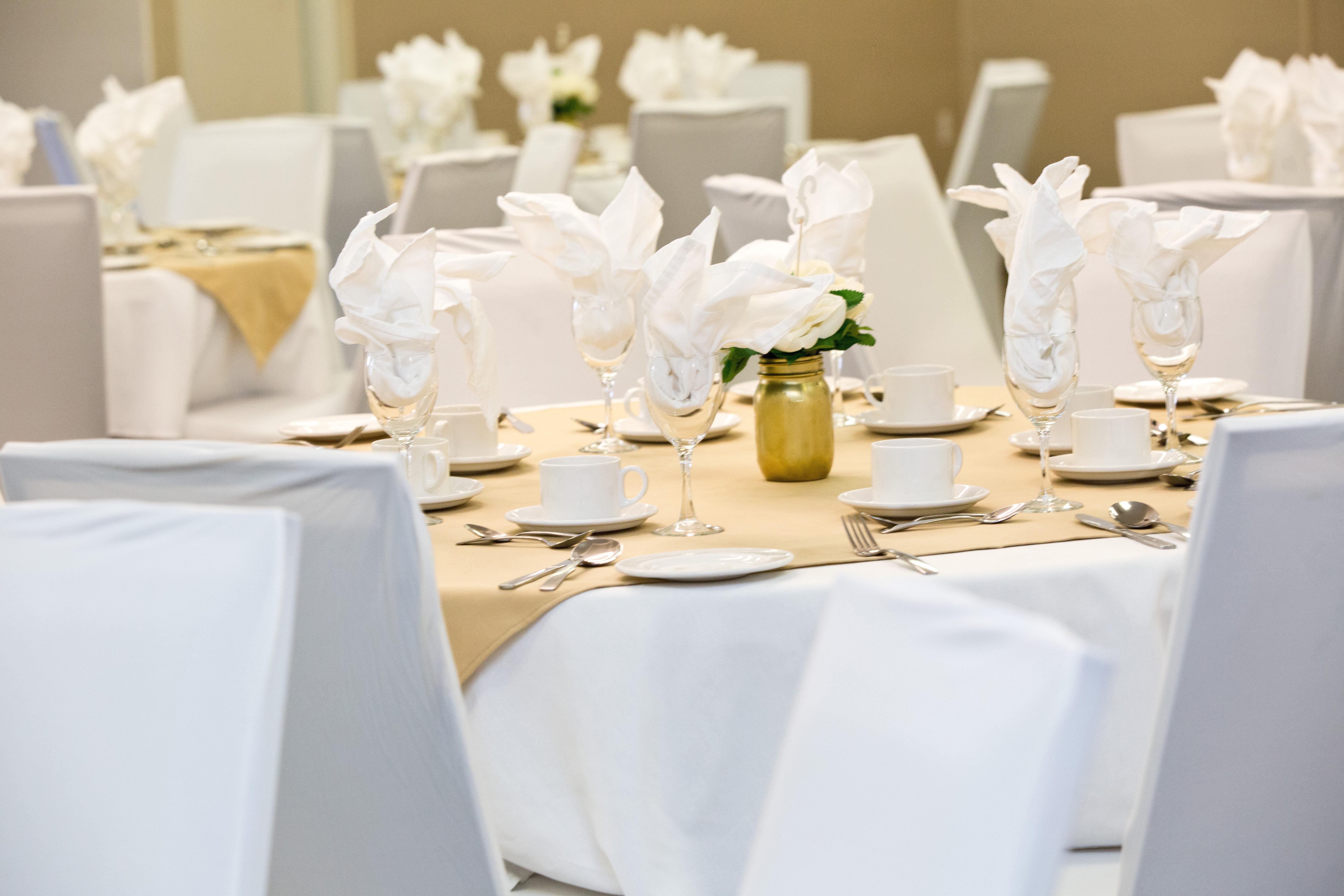 Holiday Inn Hotel Peterborough Waterfront By Ihg Dış mekan fotoğraf