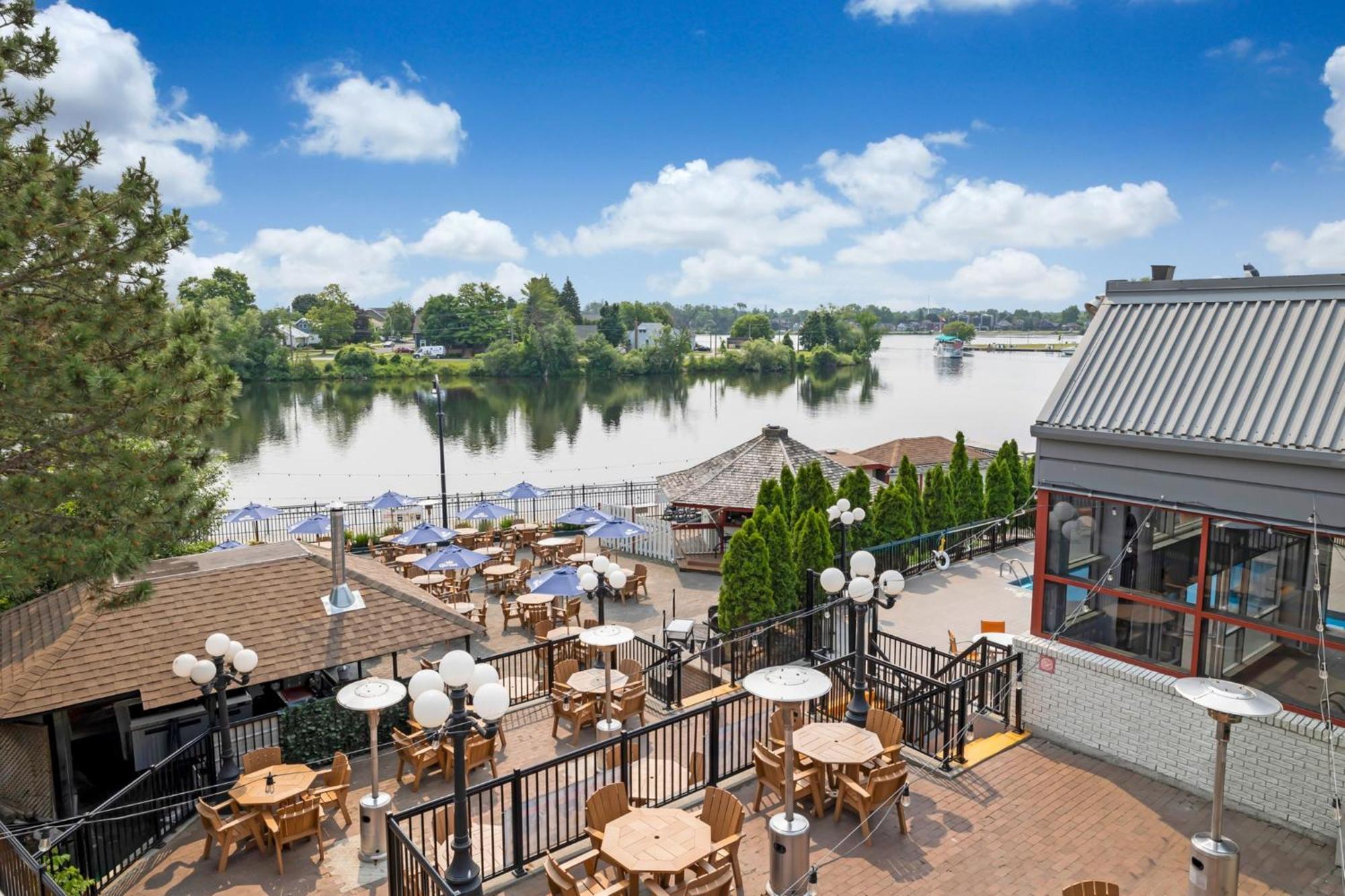 Holiday Inn Hotel Peterborough Waterfront By Ihg Dış mekan fotoğraf